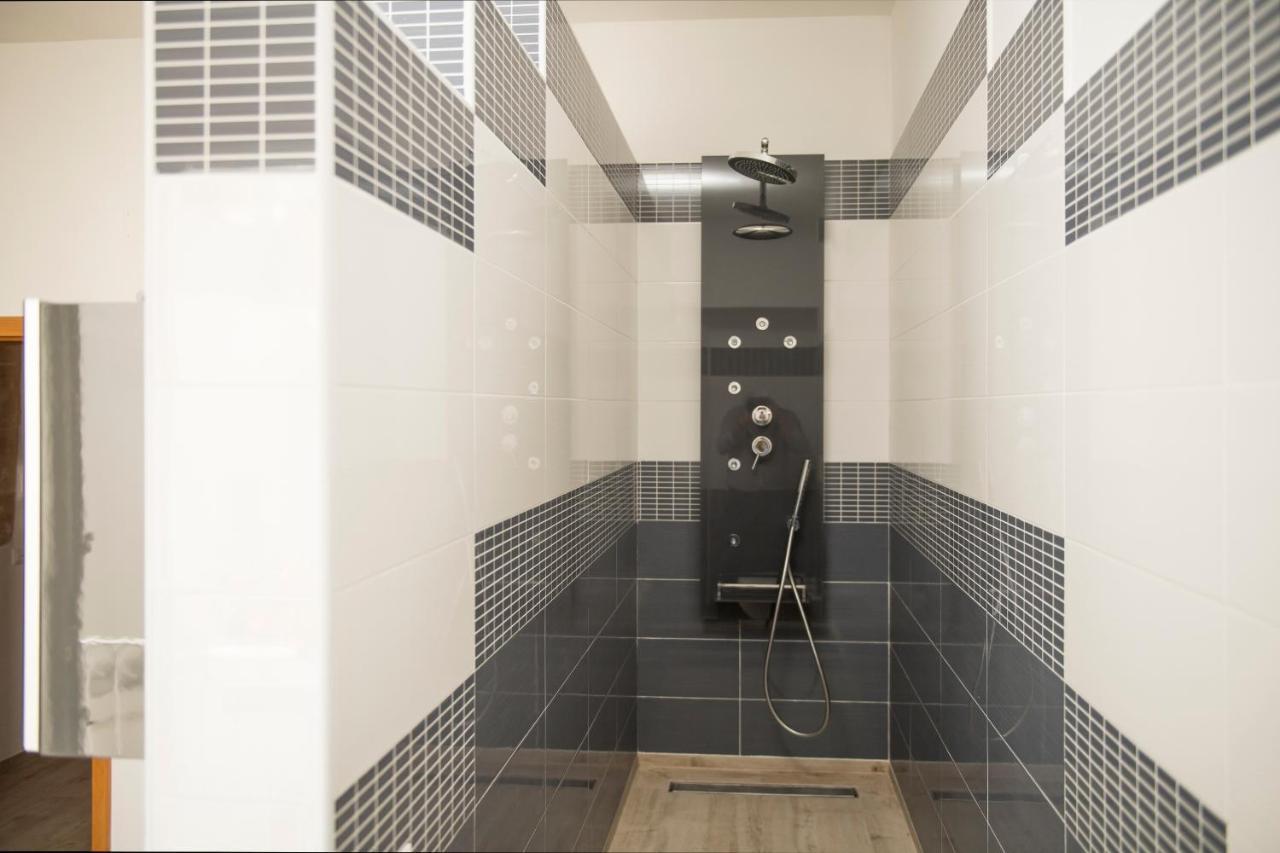 Apartament Palazzo Absolem Luxury Monopoli Zewnętrze zdjęcie